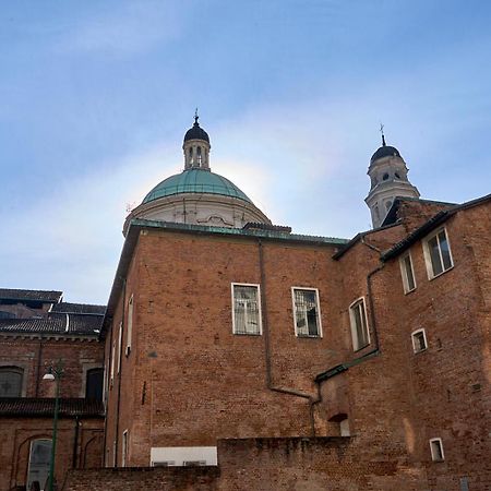 Апартаменты Duomo Luxury Loft A Step From Duomo Милан Экстерьер фото